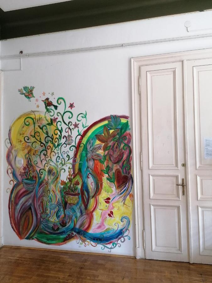 Black Dog Hostel Budapest Ngoại thất bức ảnh